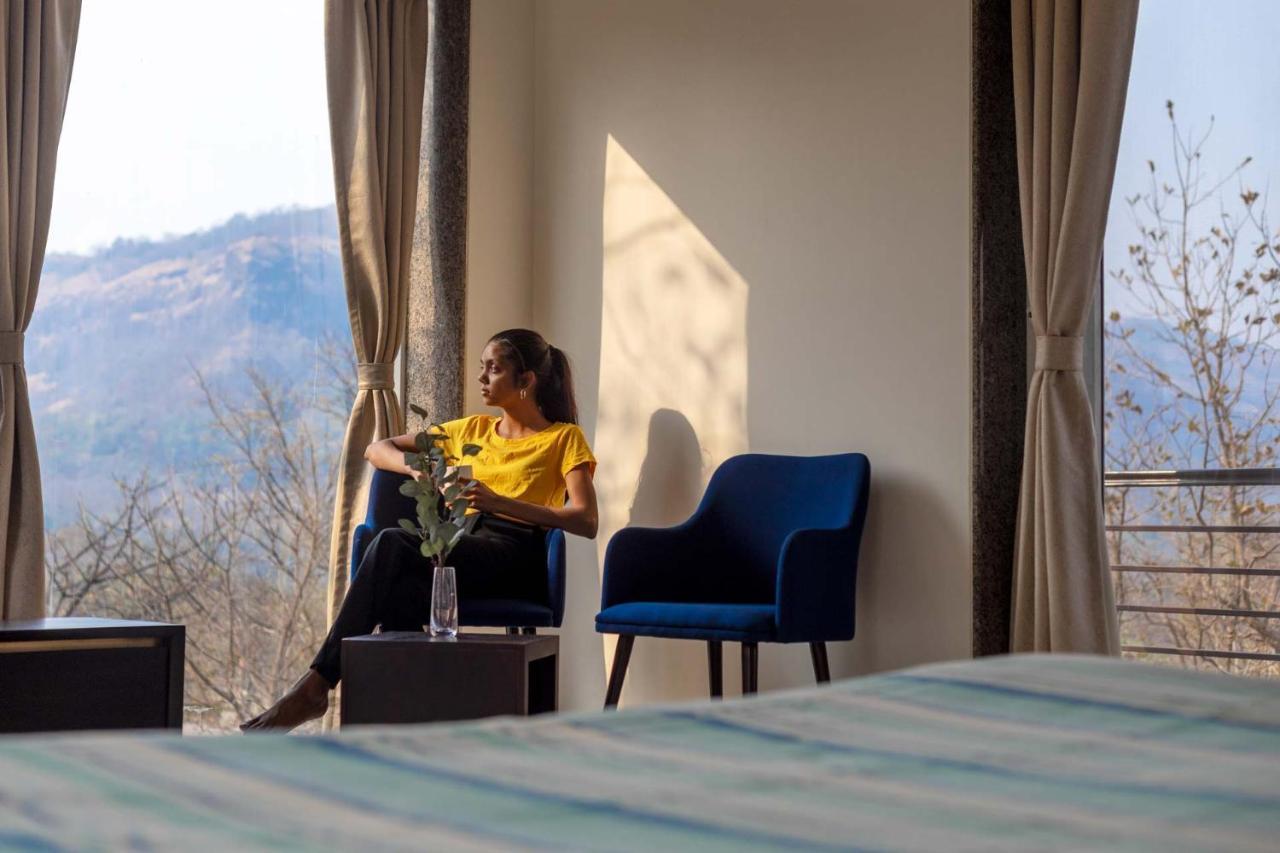 Eden Glade - Khopoli - Mountain-View Villa With Private Pool, Spacious Decks & Indoor Activities Exterior foto