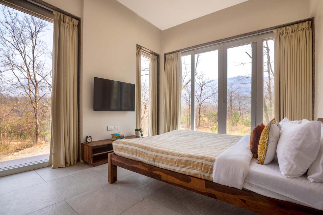 Eden Glade - Khopoli - Mountain-View Villa With Private Pool, Spacious Decks & Indoor Activities Exterior foto